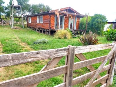 Cabaña en alquiler en Necochea. 3 ambientes, 1 baño y capacidad de 5 a 7 personas. A 400 m de la playa