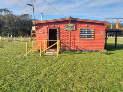 Cabaña en alquiler en Necochea. 3 ambientes, 1 baño y capacidad de 3 a 6 personas. 